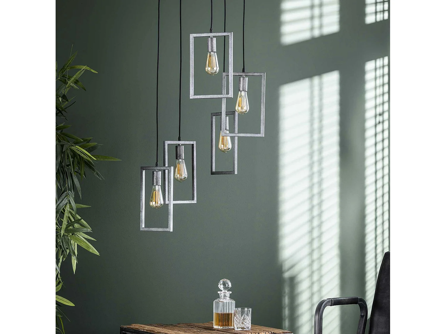 Suspension industrielle 5 lampes graphiques étagées argent vieilli RALF