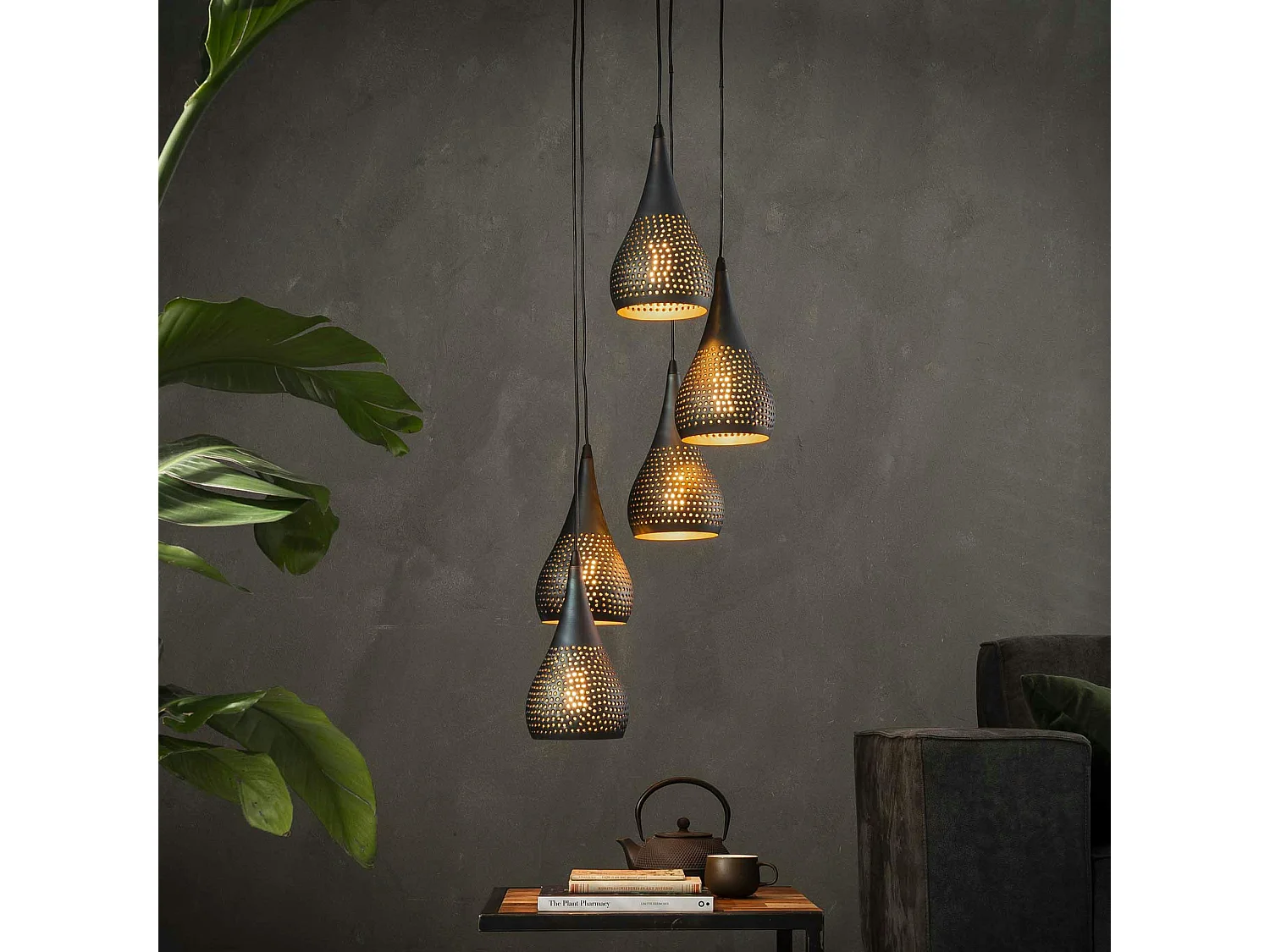 Suspension moderne goutte 5 lampes ajourées RALF