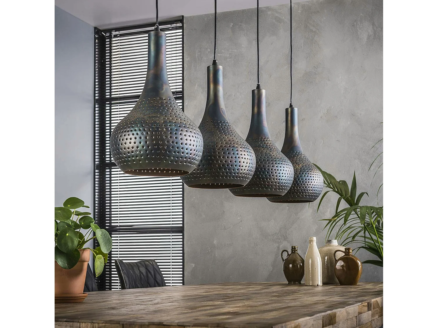 Suspension luminaire noir 4 lampes métal ajouré 130 cm JAVA