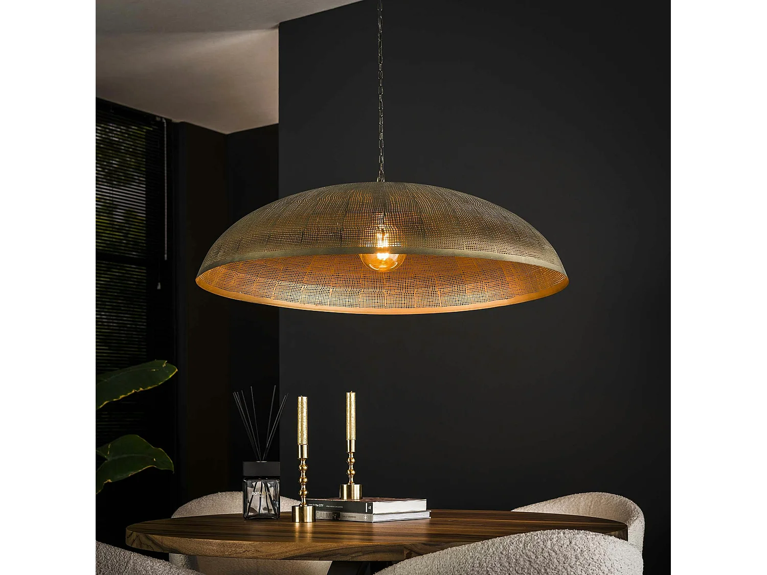 Grande suspension cuivrée et ajourée Ø90 cm RALF