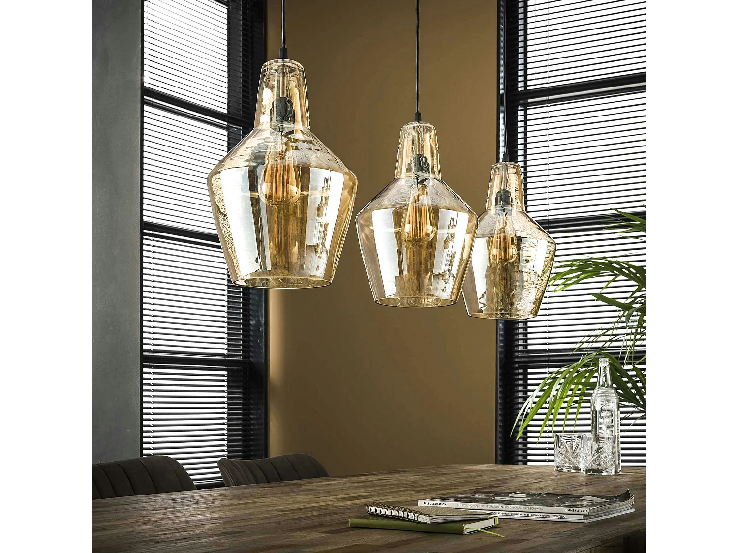 Suspension vintage en verre ambré 3 lampes LUCKNOW