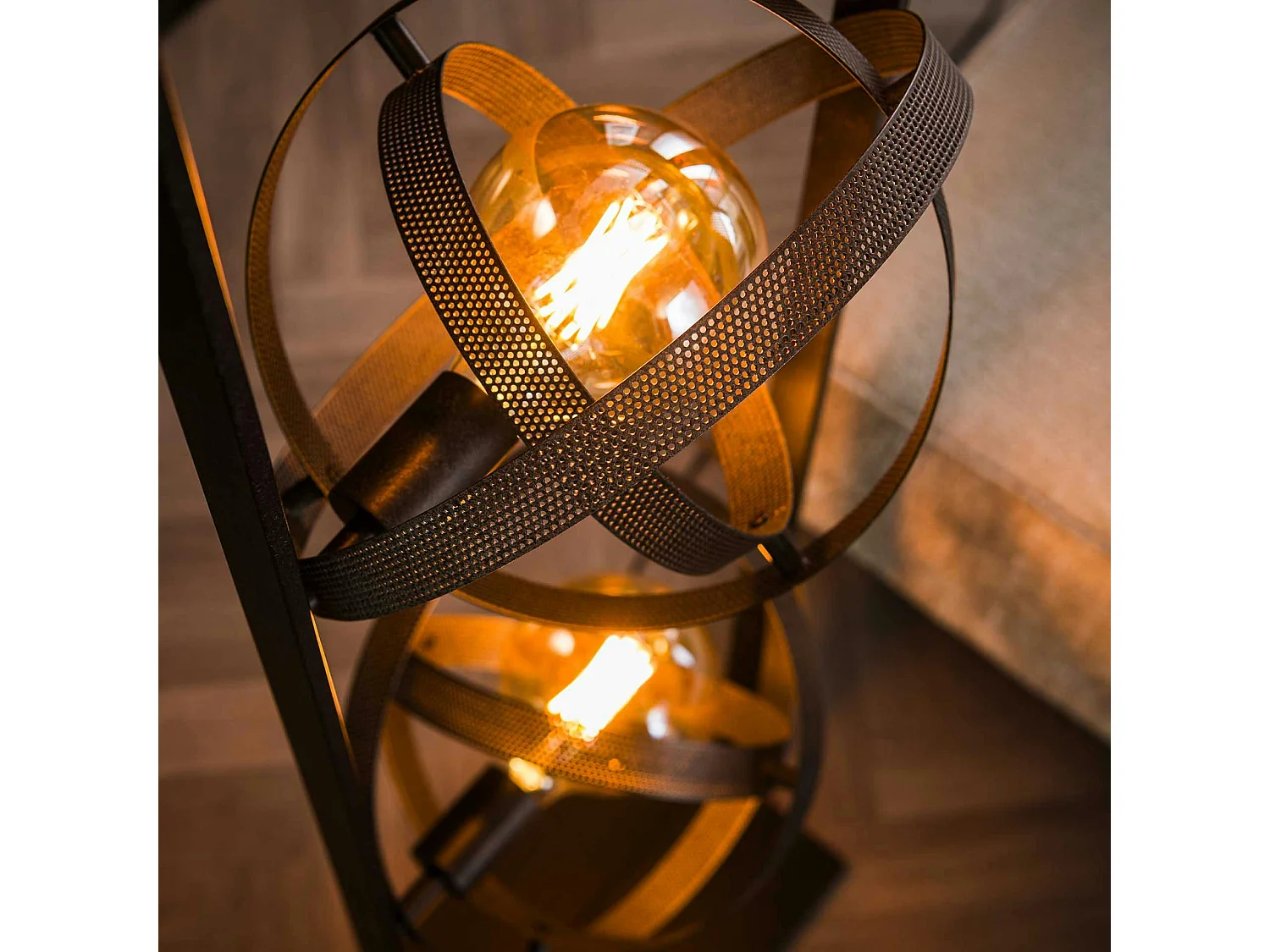 Lampadaire salon 3 anneaux métalliques TRIBECA