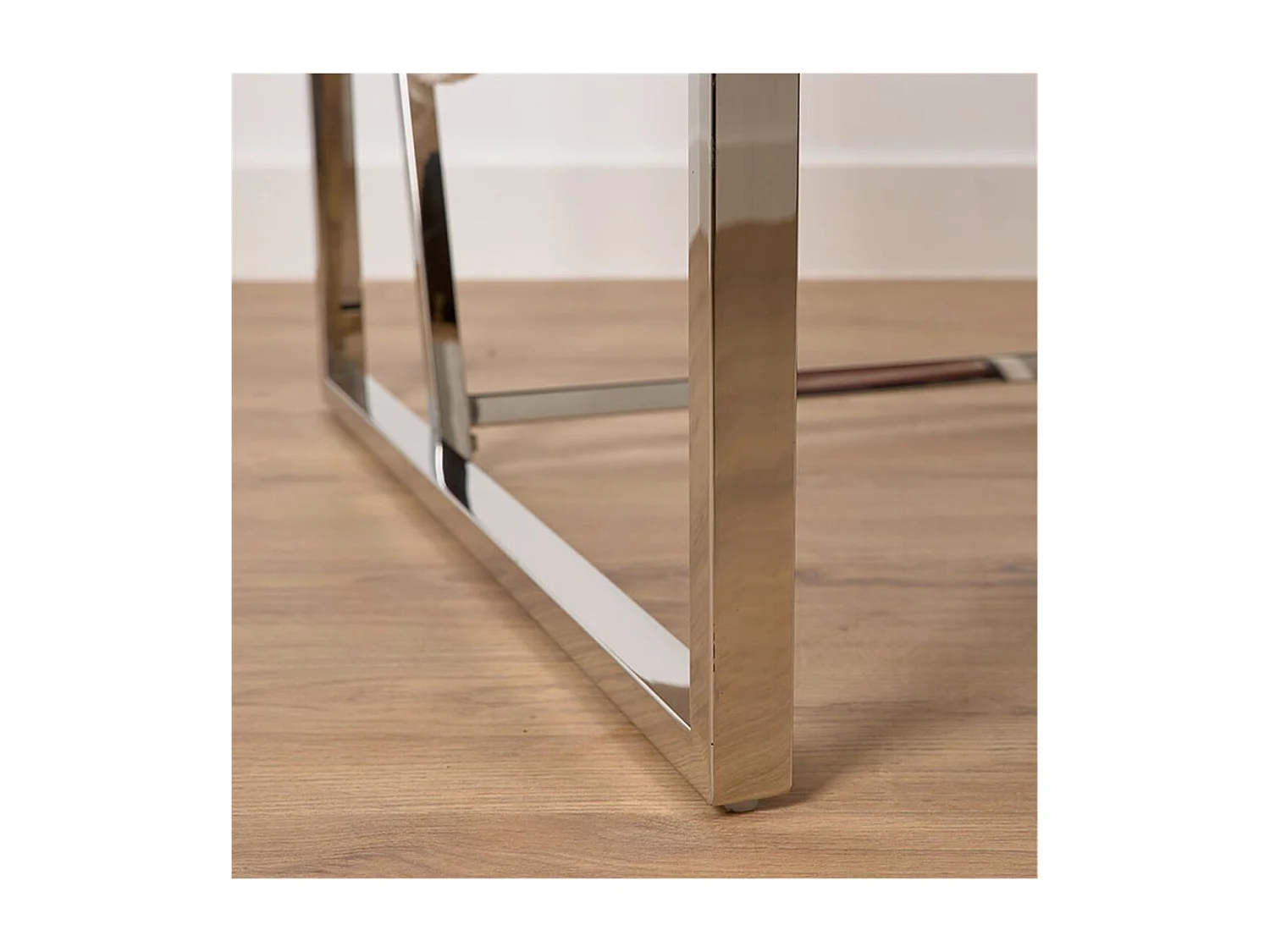 Butaca blanca 80*71*70 acero inoxidable  cromo tela bear rizo luxury