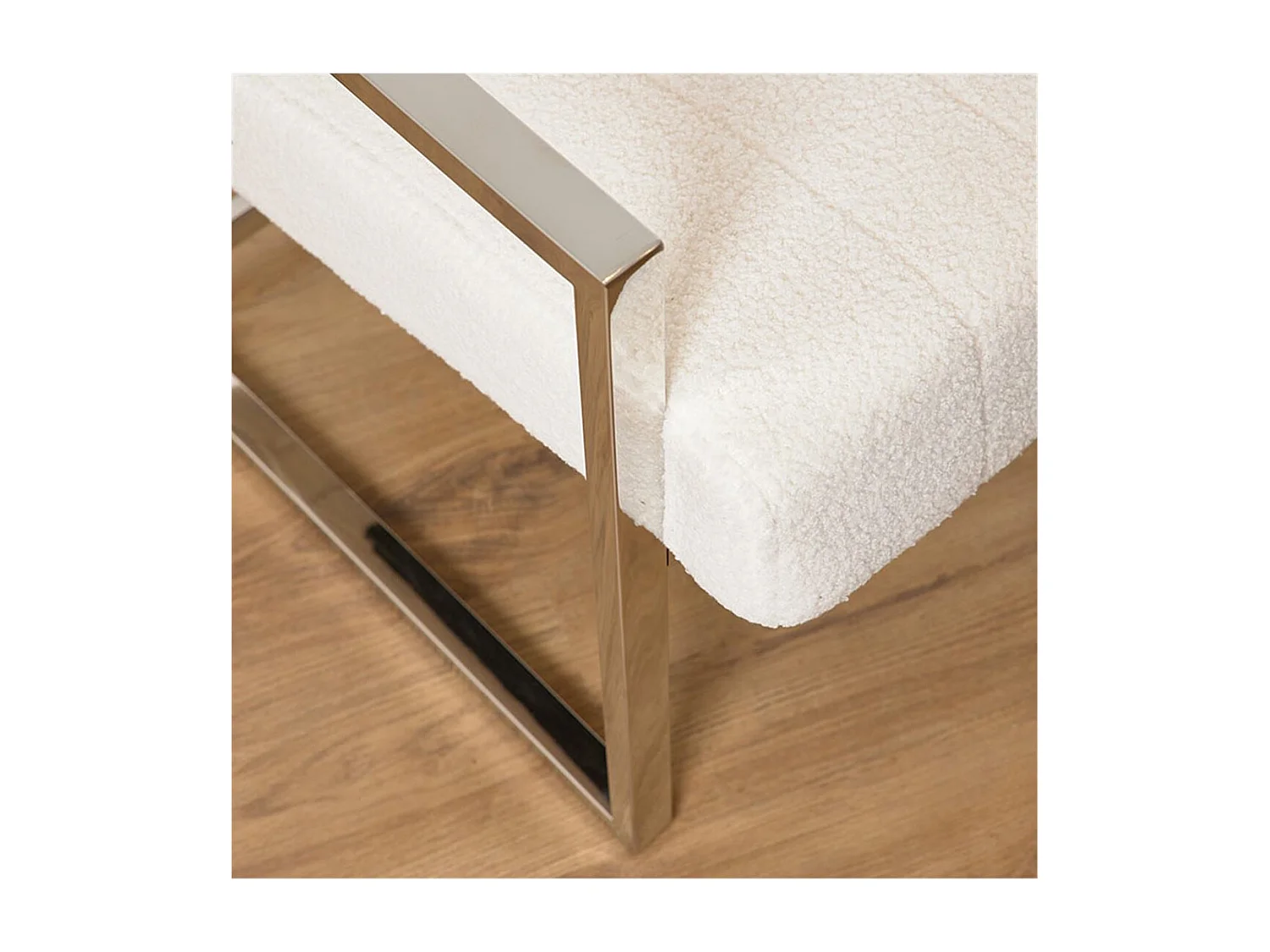 Butaca blanca 80*71*70 acero inoxidable  cromo tela bear rizo luxury