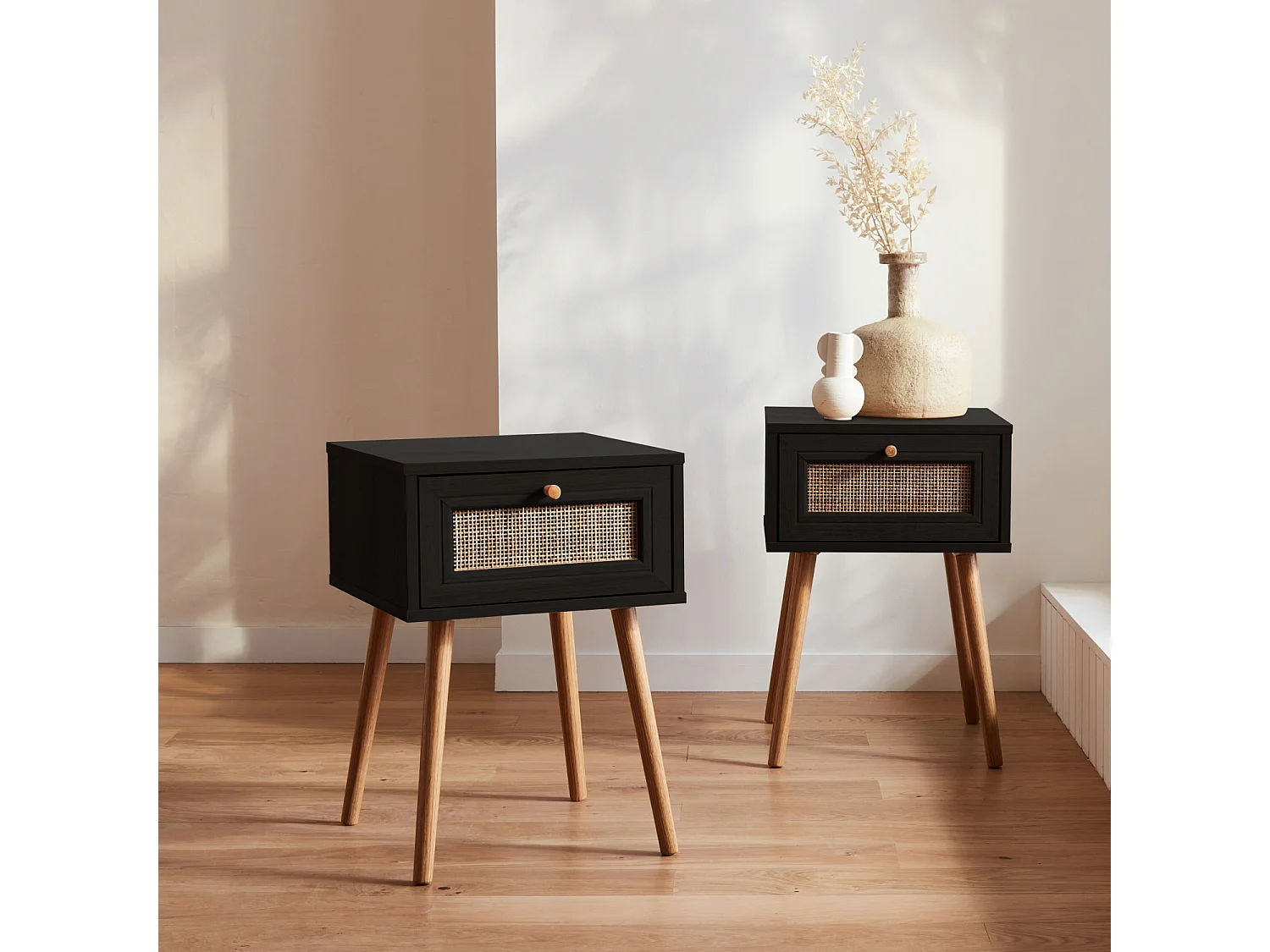 Mesita de noche de 1 cajón con efecto madera y caña, set de 2 negro