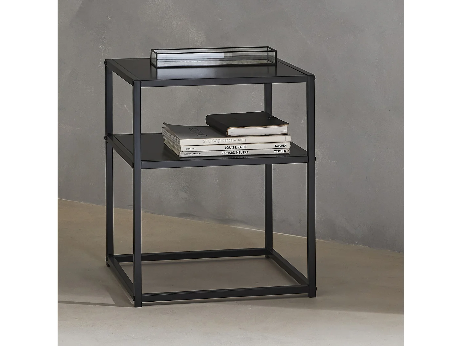 Comodino in metallo nero con ripiano, nero