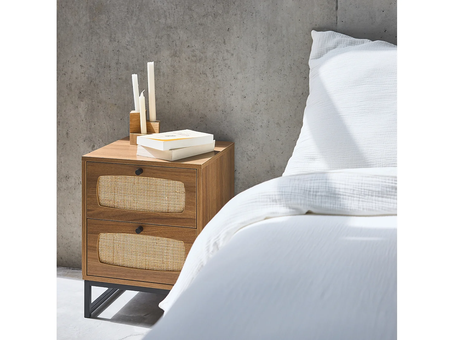 Comodino effetto legno e canna, marrone naturale