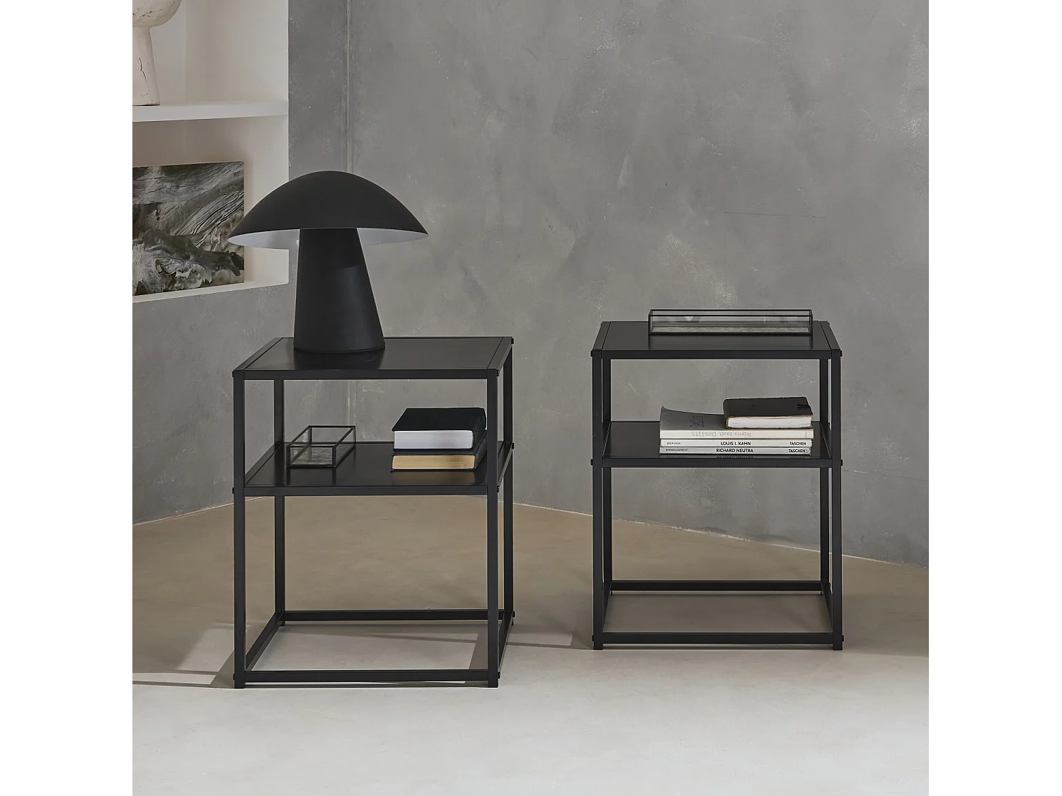 Lot de 2 Tables de chevet en métal noir. 1 étagère. INDUSTRIELLE L 43 x l 40 x H 52cm