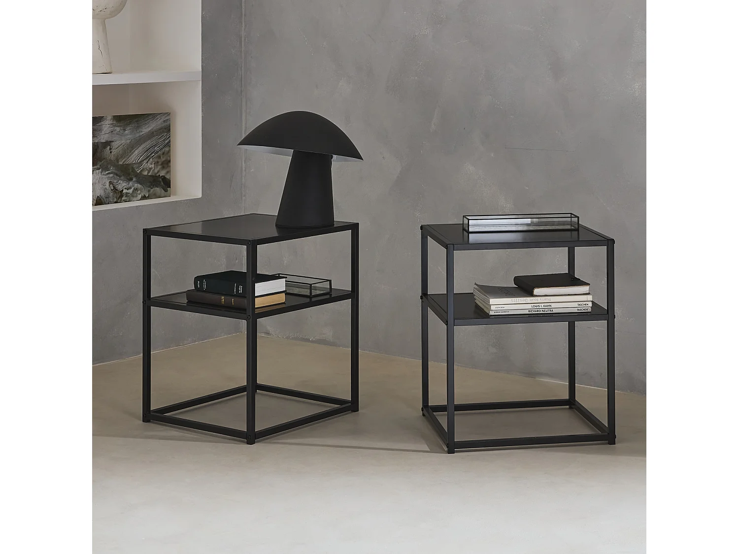 Lot de 2 Tables de chevet en métal noir. 1 étagère. INDUSTRIELLE L 43 x l 40 x H 52cm