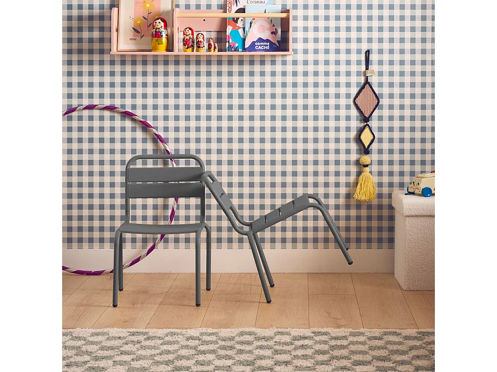 Salon de jardin enfant. lot de 2 chaises en métal anthracite pour enfant