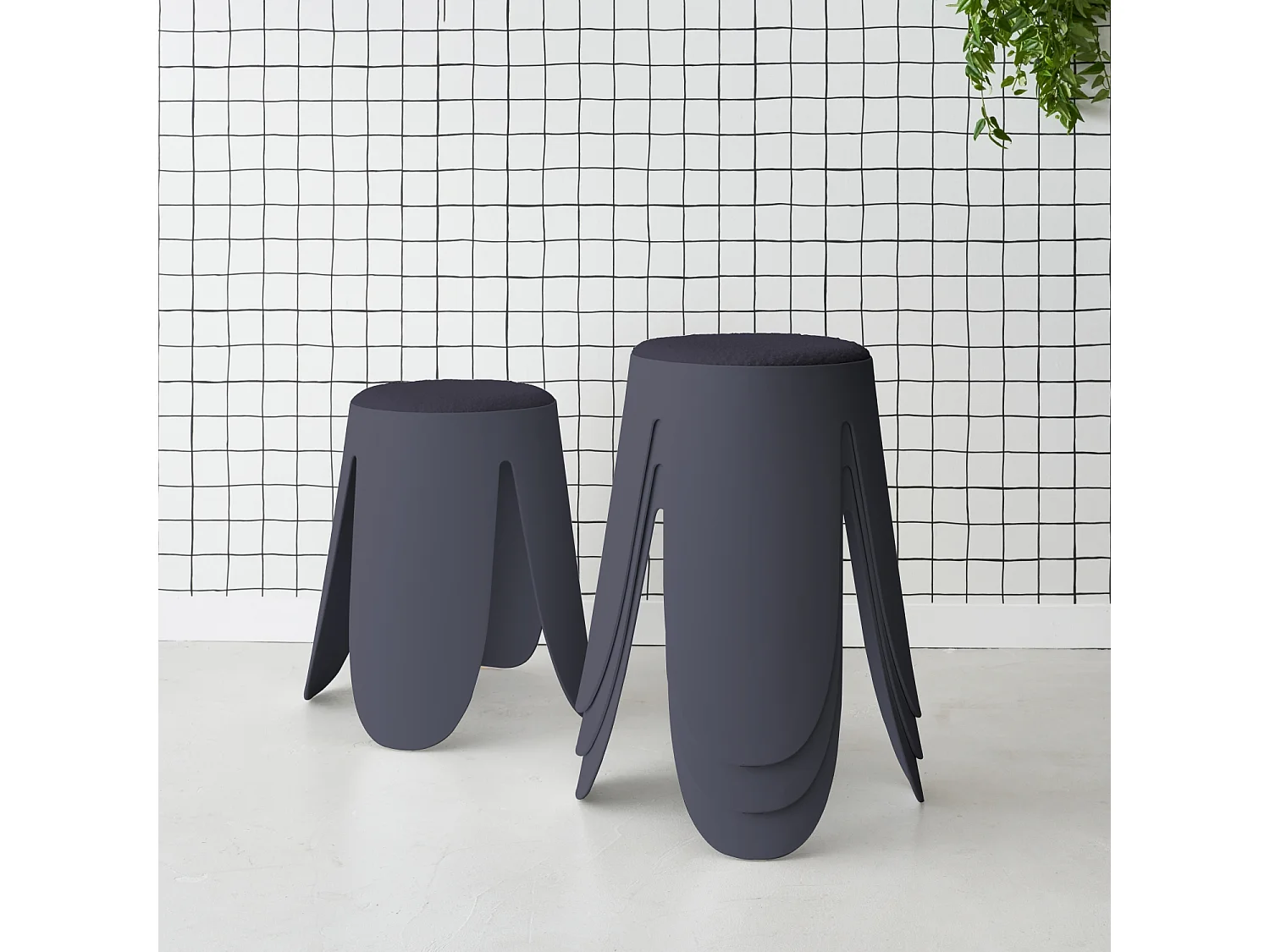 Taburetes apilable de borreguito texturizado, set de 4 azul marino