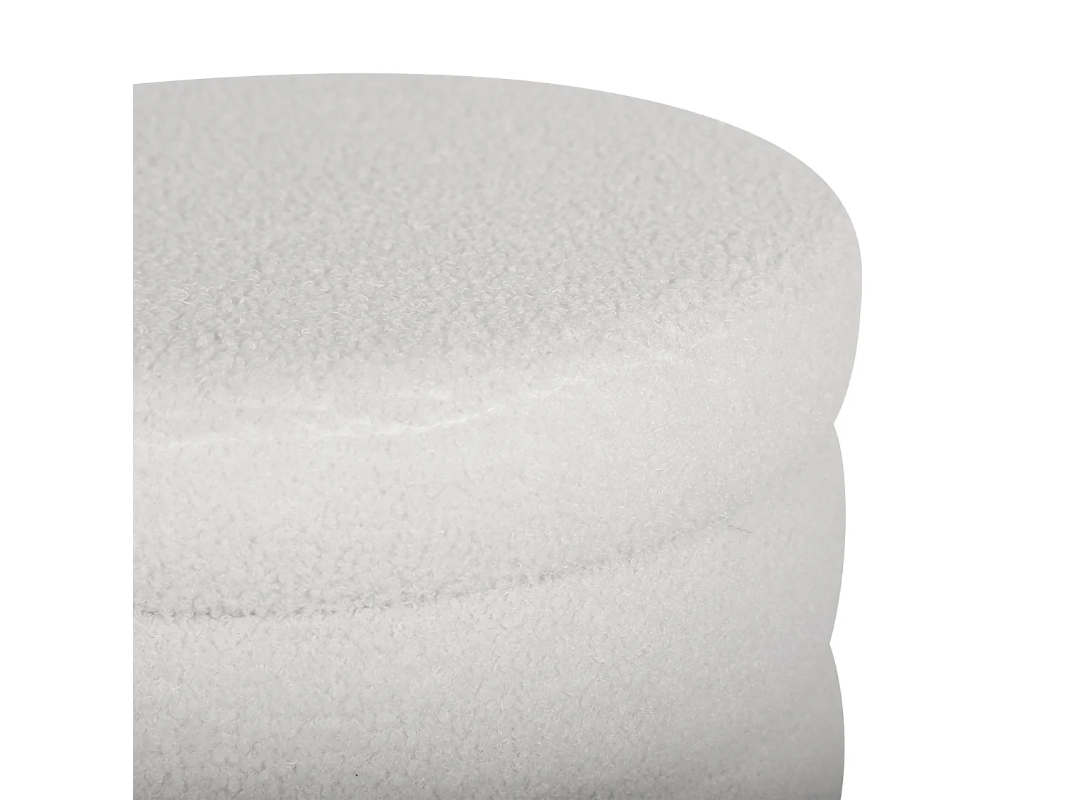 Tabouret en bouclettes blanches avec coffre de rangement intégré