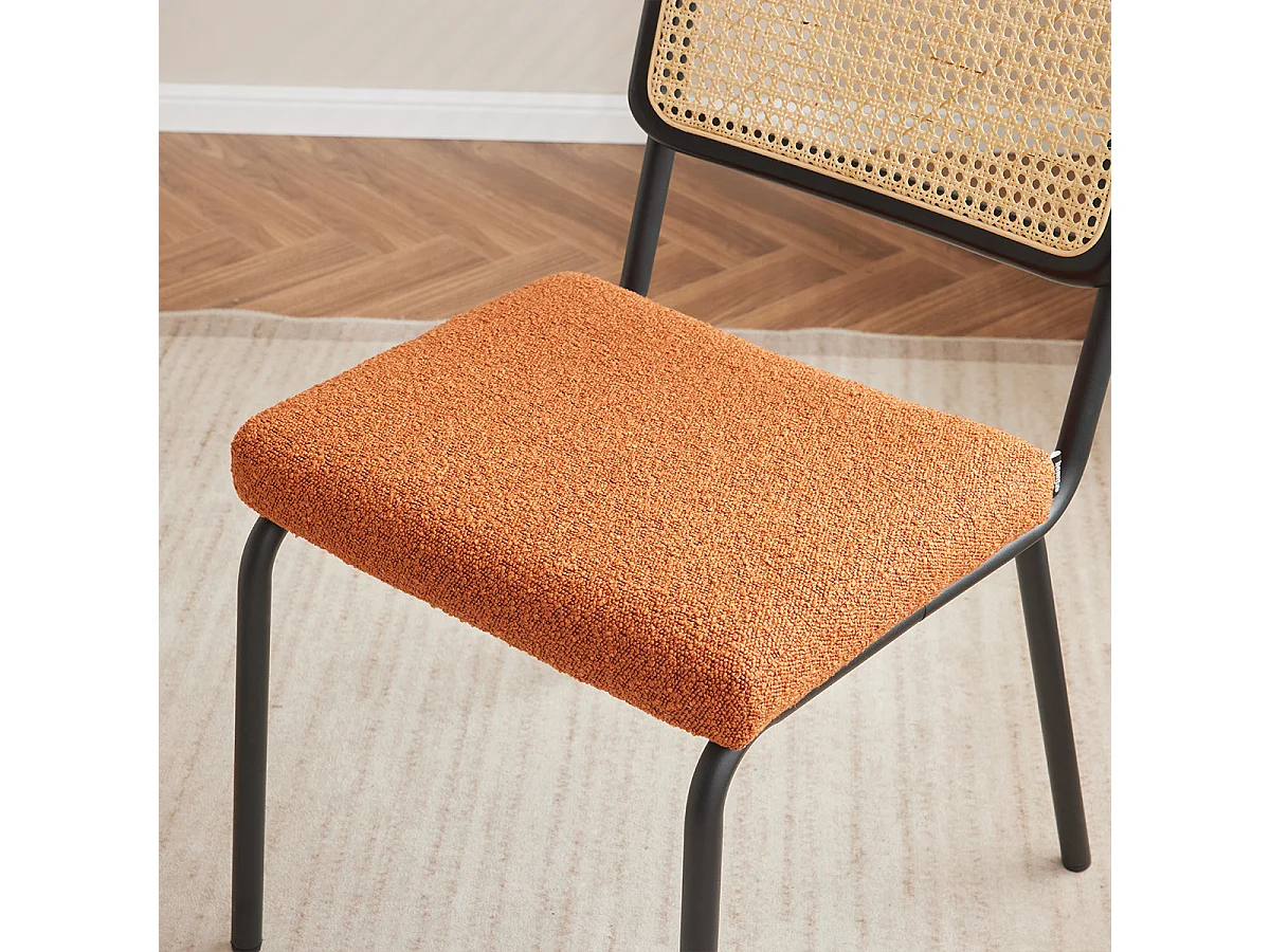 Lot de 2 chaises en métal et bois noir, cannage naturel et tissu bouclé rouille - Paula