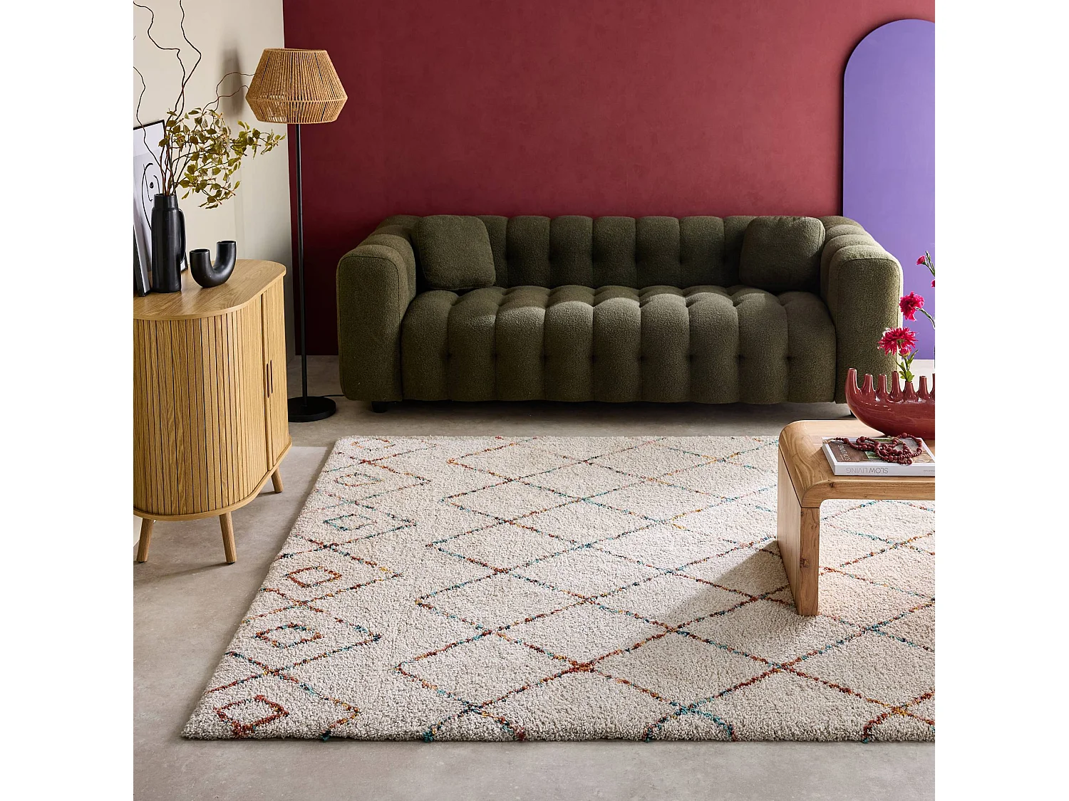 Alfombra interior estilo shaggy bereber crema y multicolor