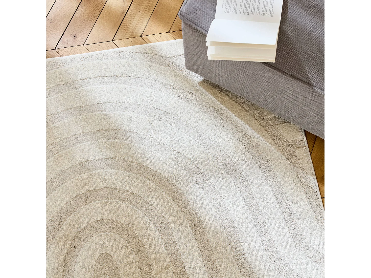 Tapis intérieur motifs arches. poils ras 80 x 150cm crème - Blake