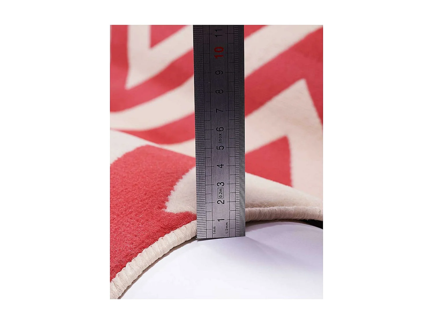 tapis chambre 60x110 tissé corail rectangle motif géométrique LYN49 NICE