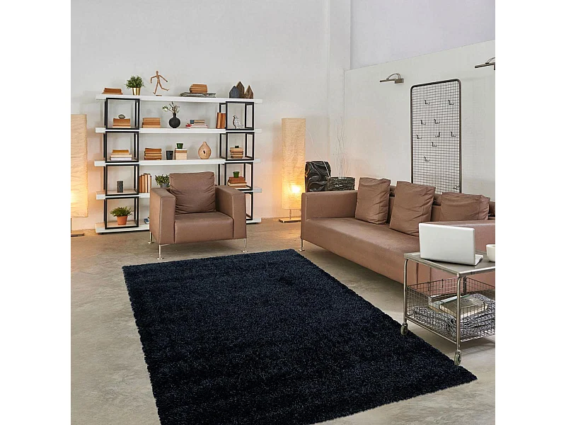 Tapis longs poils shaggy Ø120cm rond tissé noir motif uni UNI A