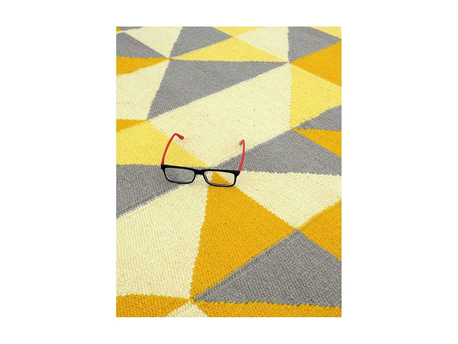 Tapis kilim 80x150 rectangle fait main en laine jaune motif géométrique