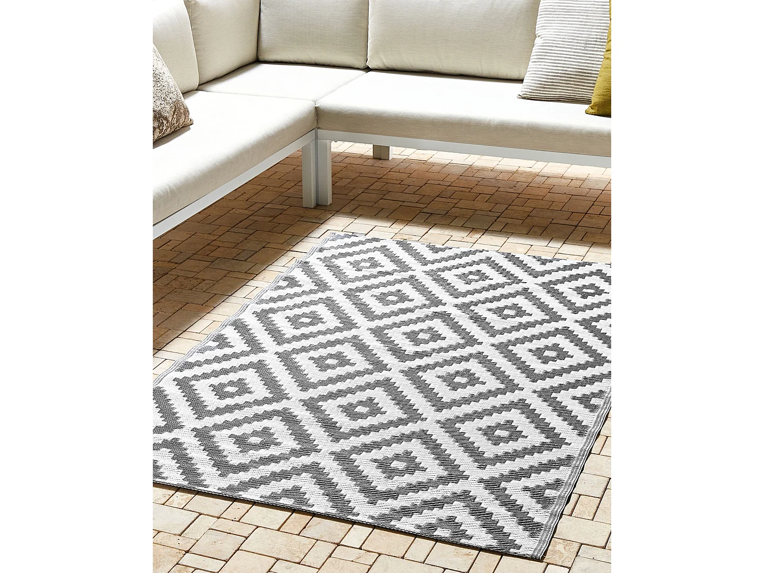 Dywan zewnętrzny 120 x 180 cm szary HAPUR