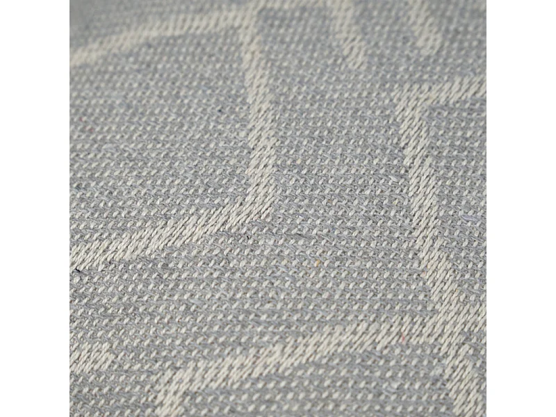 Coussin carré 40 x 40 cm coton brodé avec dessin tribal gris - FLARE