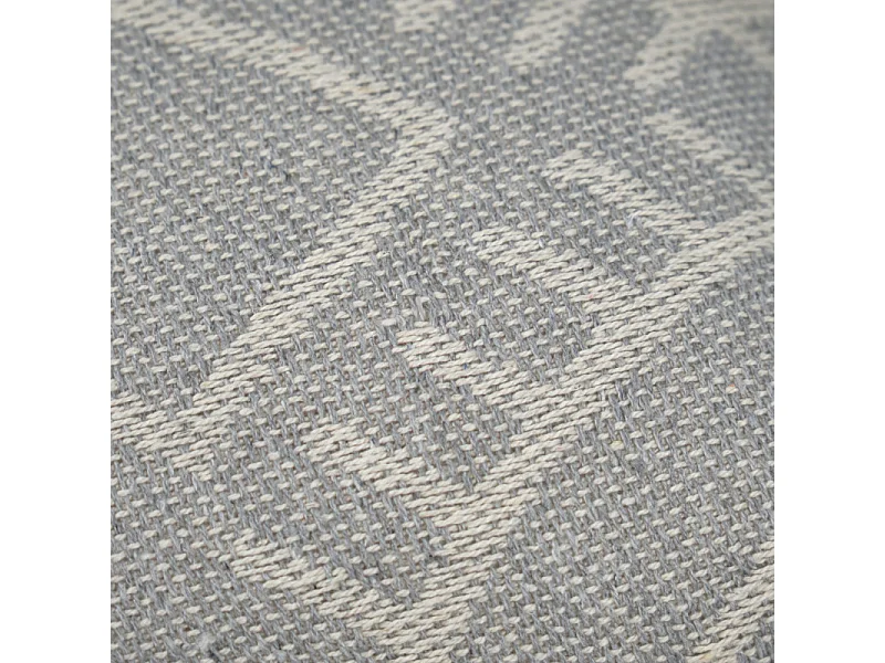 Coussin carré 40 x 40 cm coton brodé avec dessin tribal gris - FLARE