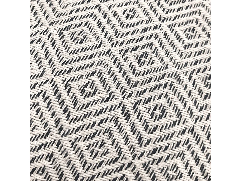 Coussin carré 40 x 40 cm coton brodé avec motifs losanges noirs - EMBER