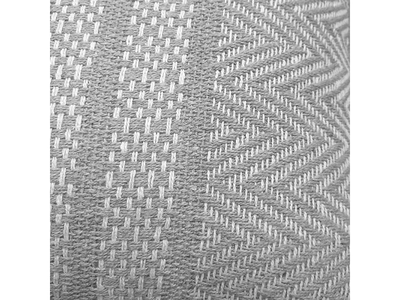 Coussin carré 40 x 40 cm coton brodé avec motifs lignes gris - FLICKER