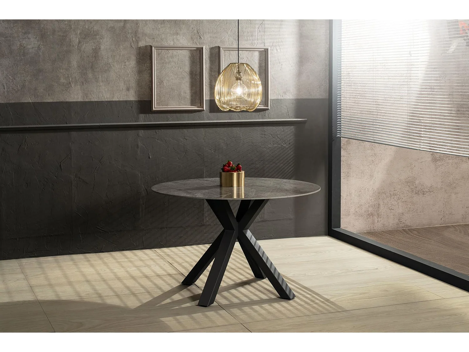 Loki Table fixe (120 x 120 cm) en céramique massif anthracite