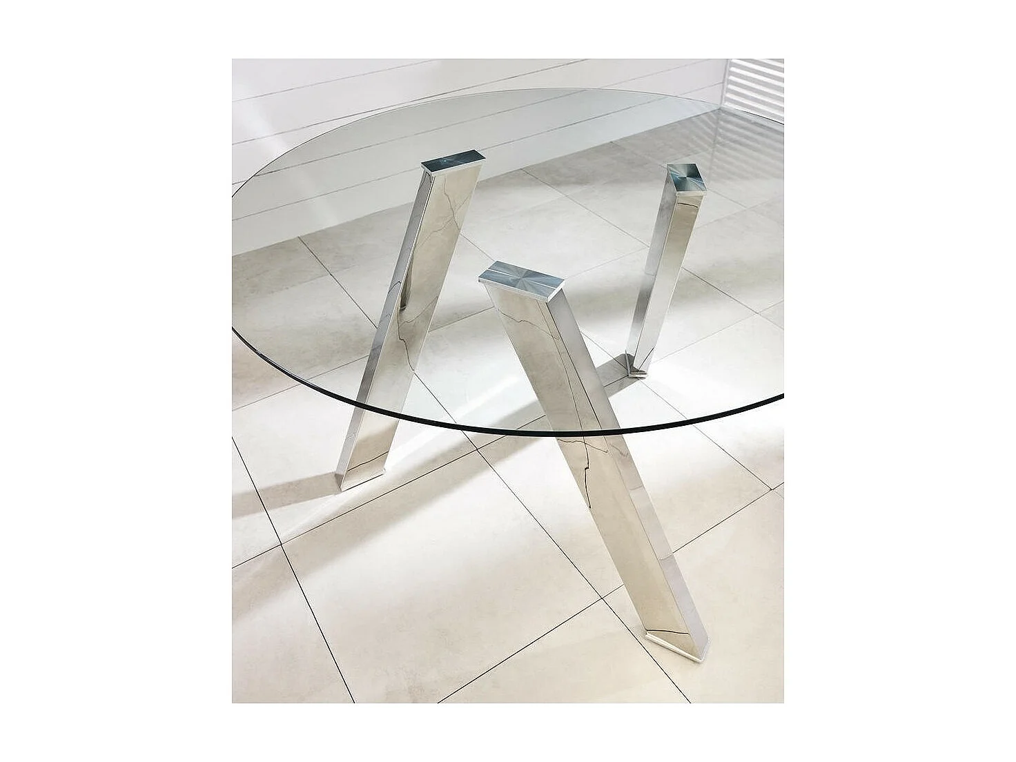 Table Fixe Rondò en Verre Trempé et Pieds Gris Chromés