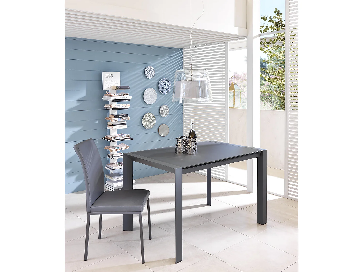 Pixel - Ausziehbarer Tisch (122/182 x 80 cm) aus grauem Hartglas