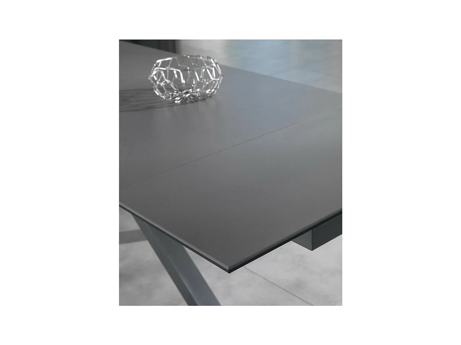 Uitschuifbare tafel van 120 cm tot 170 cm modern keramisch blad op grafietgrijs gehard glas