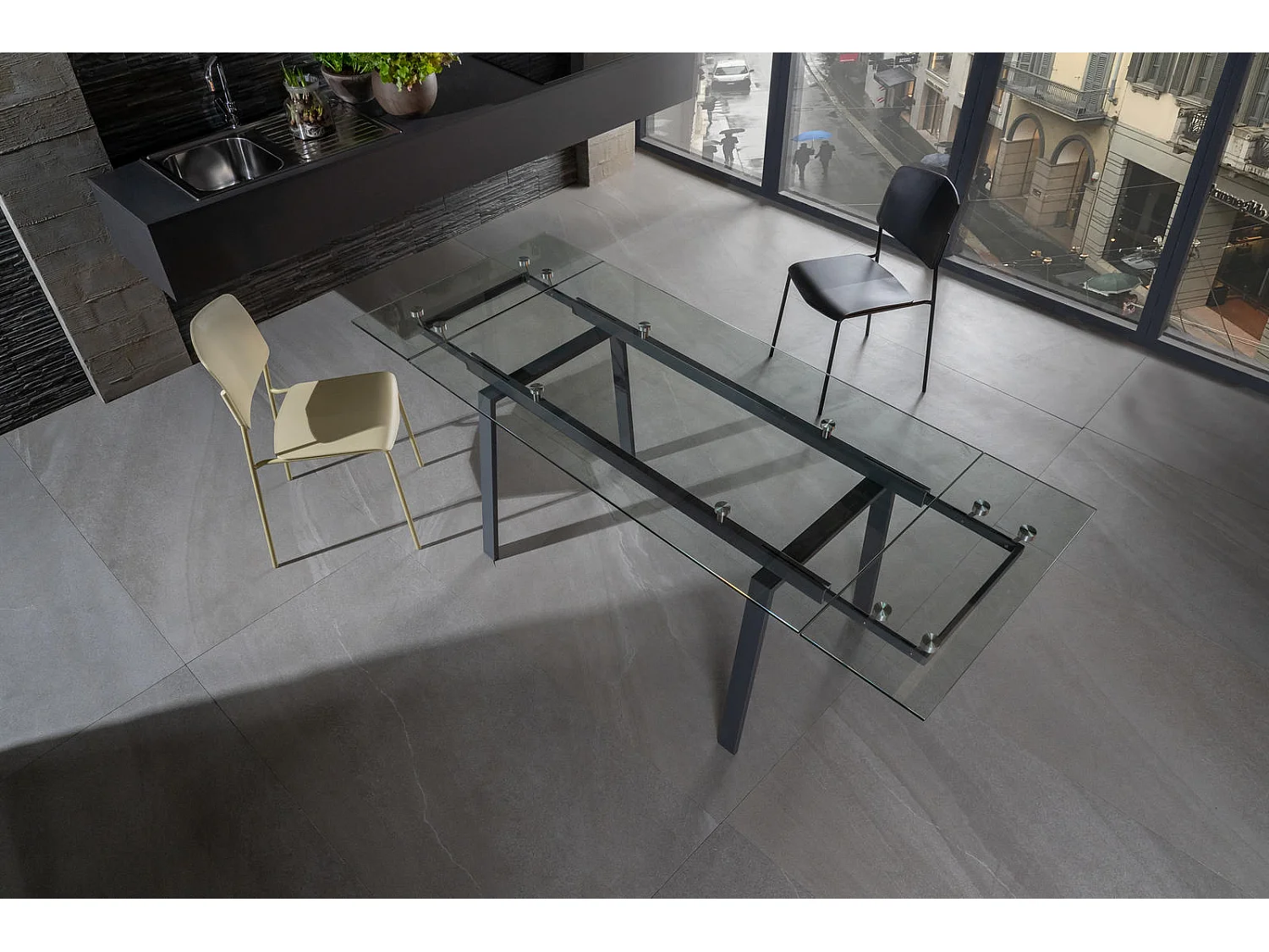 Tommy - Ausziehbarer Tisch (140/200 x 80 cm) aus grauem Hartglas