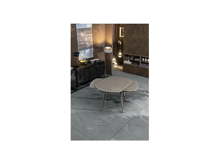 Table extensible Kyoto Four en verre trempé gris tourterelle jusqu'à 180 cm