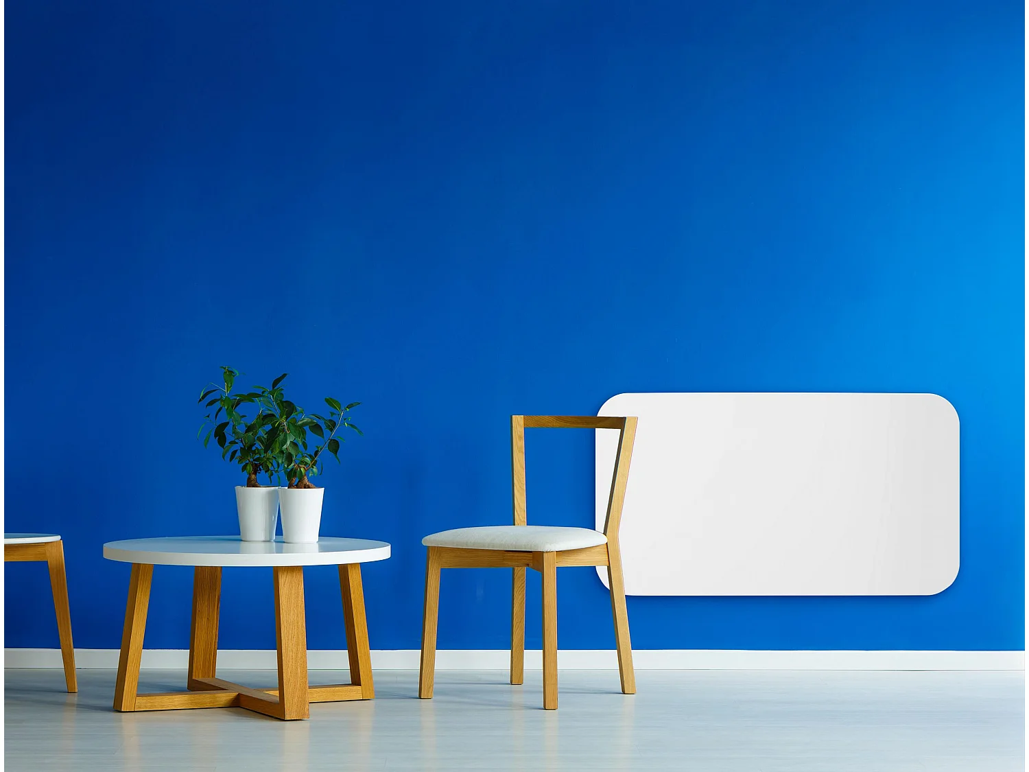 Traagheidsradiator met interne keramische plaat met WIFI regeling