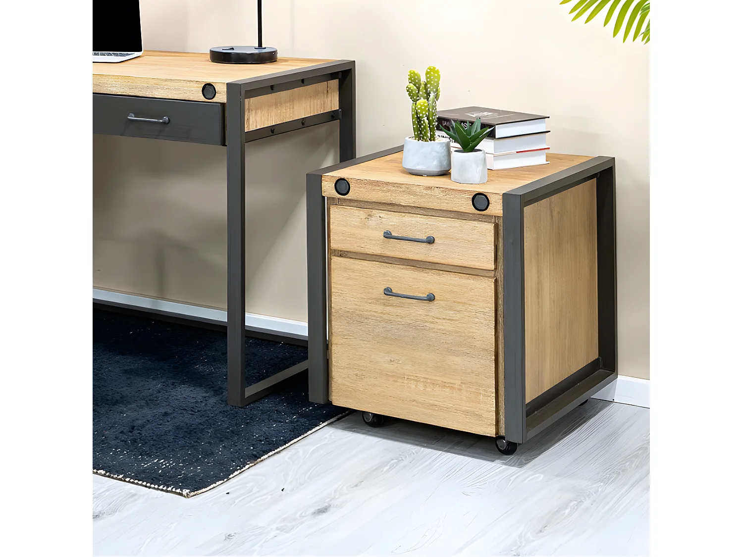 Kiko commode en bois d'Acacia - 4 Tiroirs - Pieds en métal noir - Style Industriel - L91