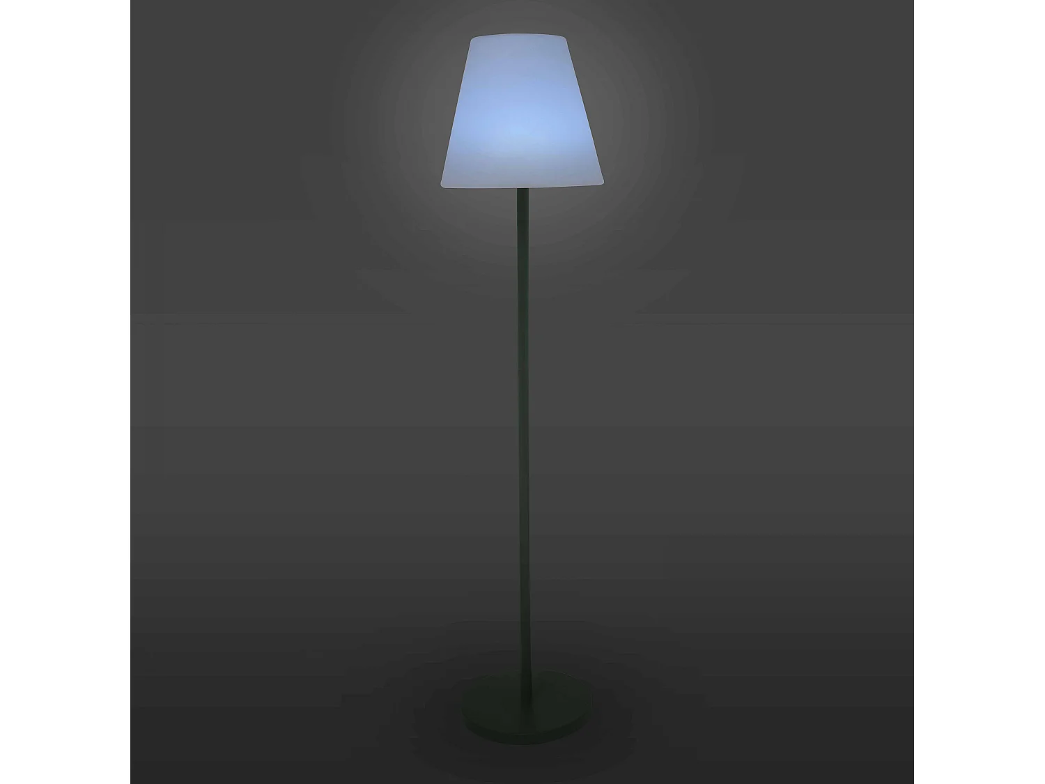 Lampadaire en acier vert