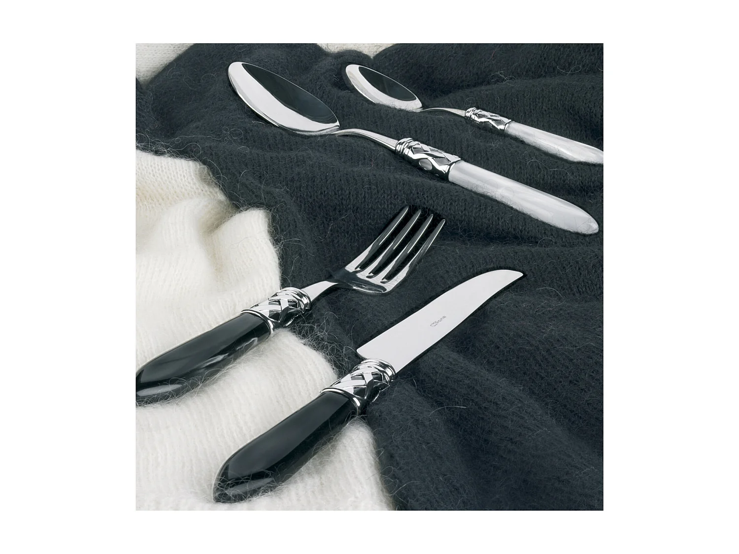 ALADDIN juego de anillos de plata antigua color negro caja de galería de 50 piezas