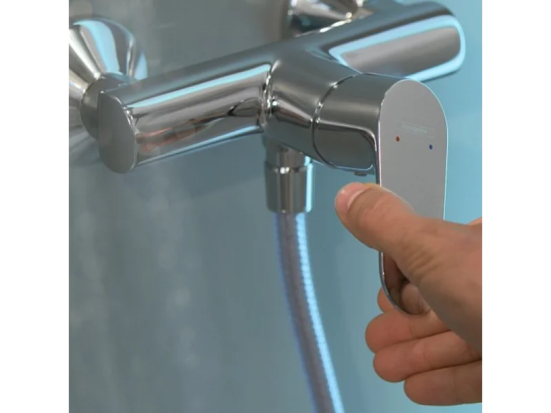 Mitigeur douche mécanique HANSGROHE Focus chromé + nettoyant Briochin