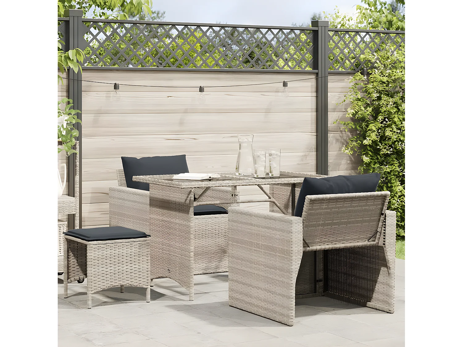 Salon de jardin 4 pcs avec coussins gris clair résine tressée