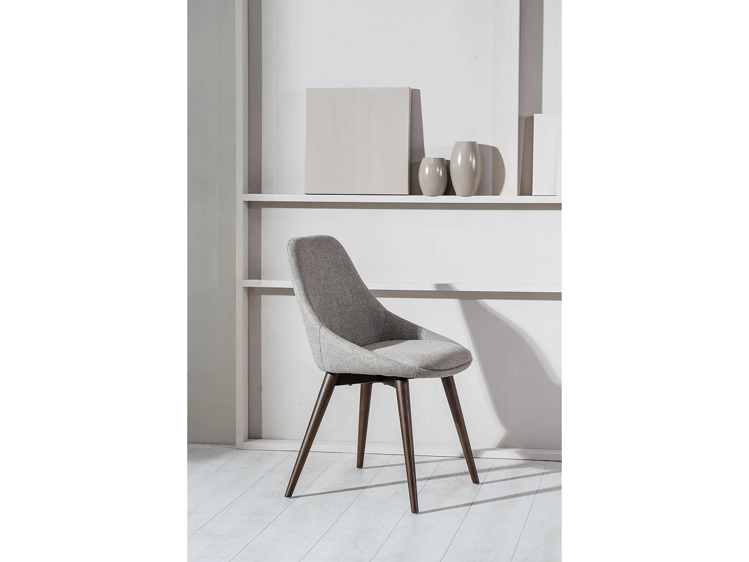 Astrid Chaise en tissu marron 4 pc