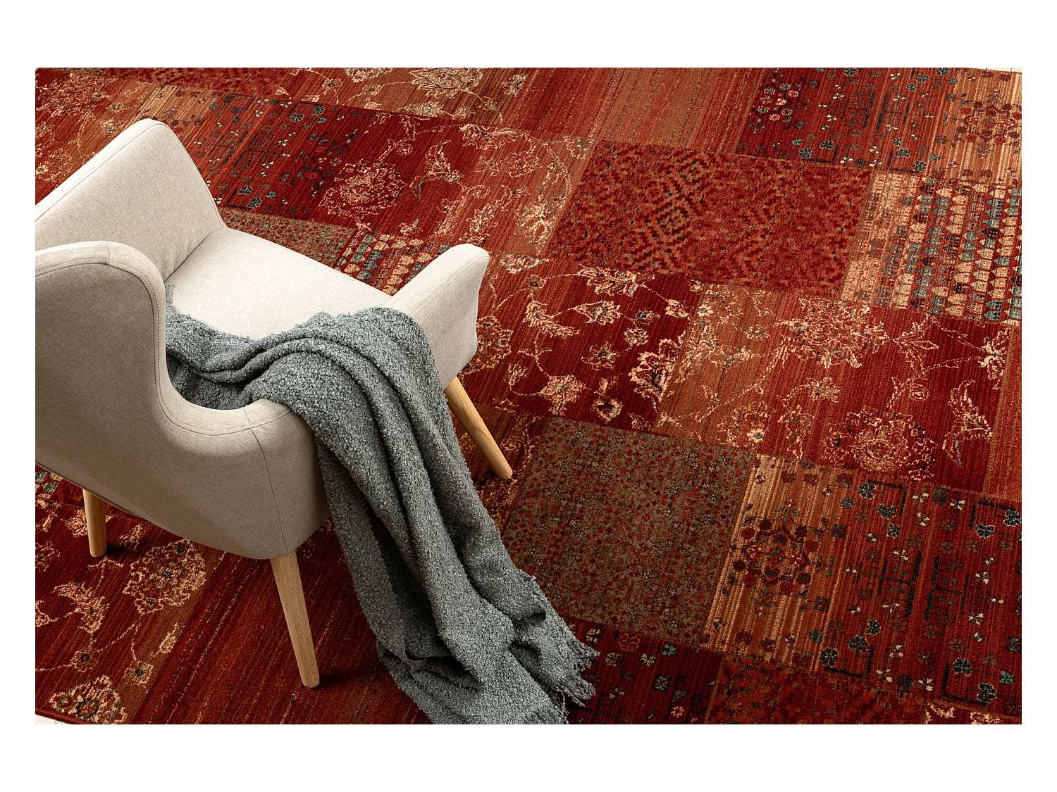 Tapis en laine KASHQAI 4327 300 Patchwork bordeaux 240x340 cm