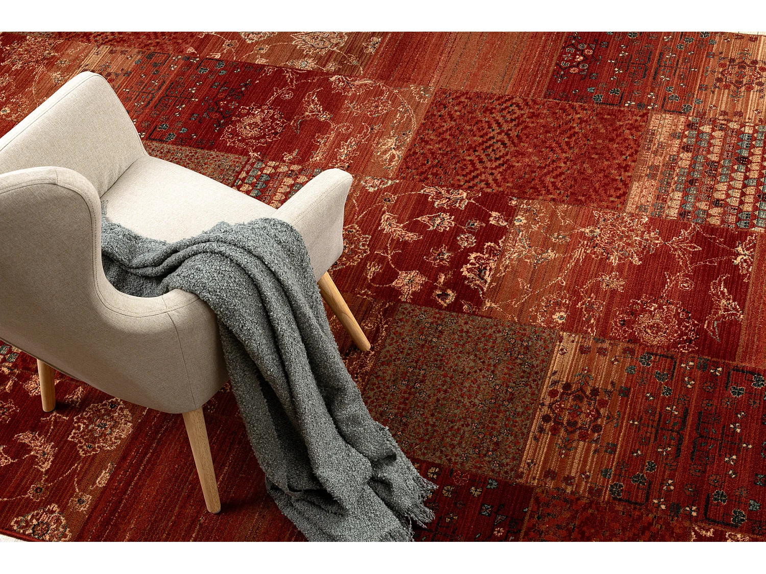 Tapis en laine KASHQAI 4327 300 Patchwork bordeaux 240x340 cm