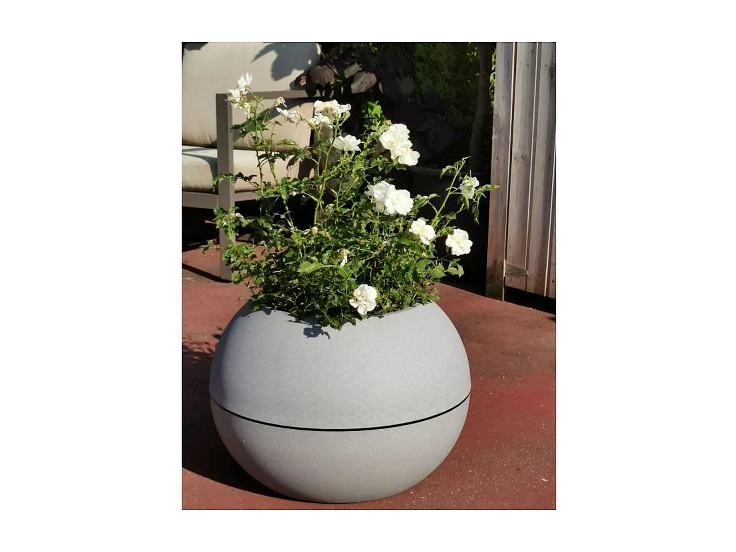 Blumentopf Kugel D40 aus grauem Polypropylen - RIVIERA