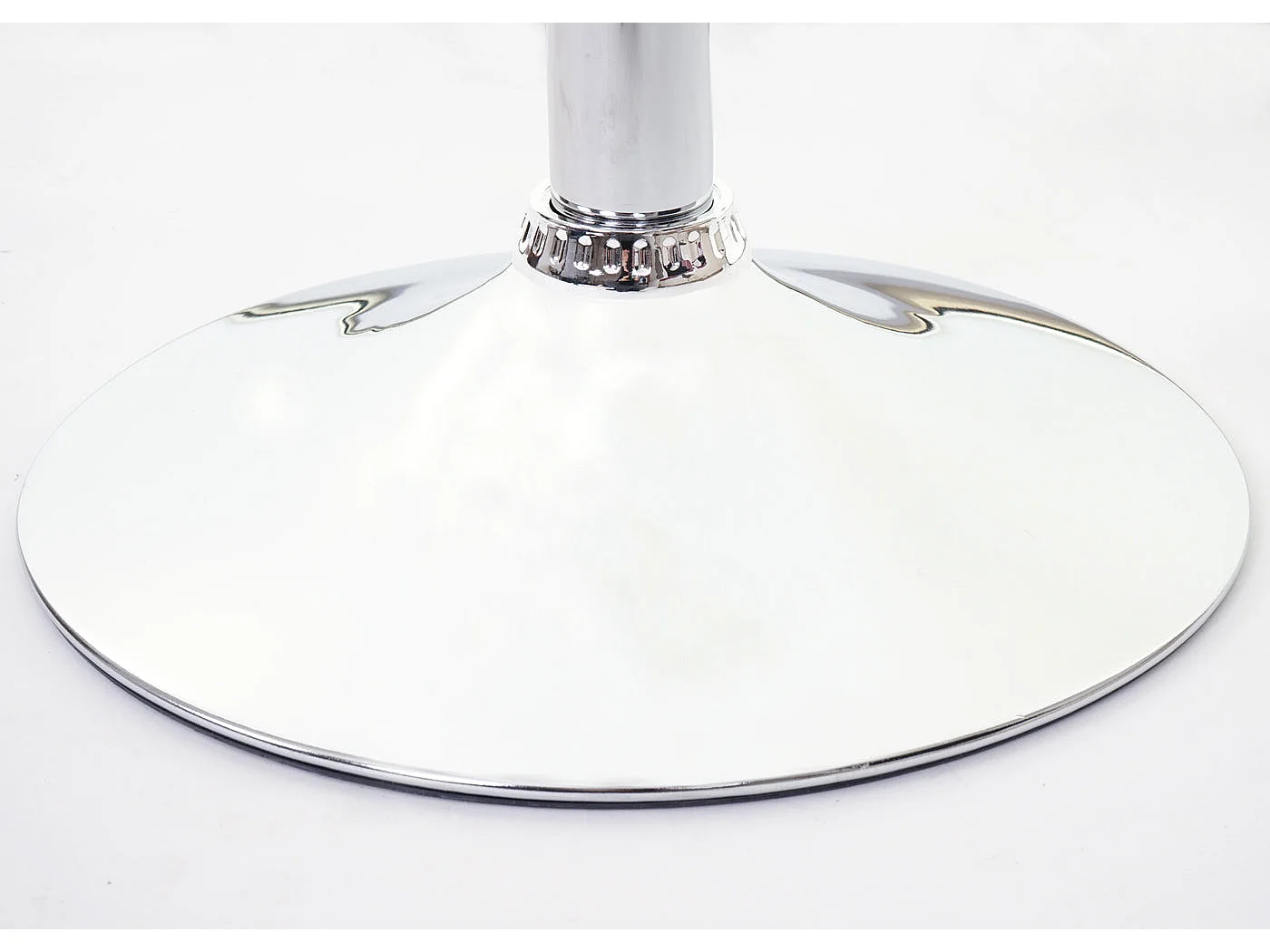 2x taburetes de bar silla alta en tela gris crema base y estructura de acero cromado 04_0000105