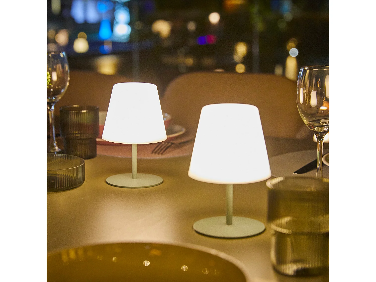 Set de 2 lampes de table TWINS Vert olive Aluminium H16CM