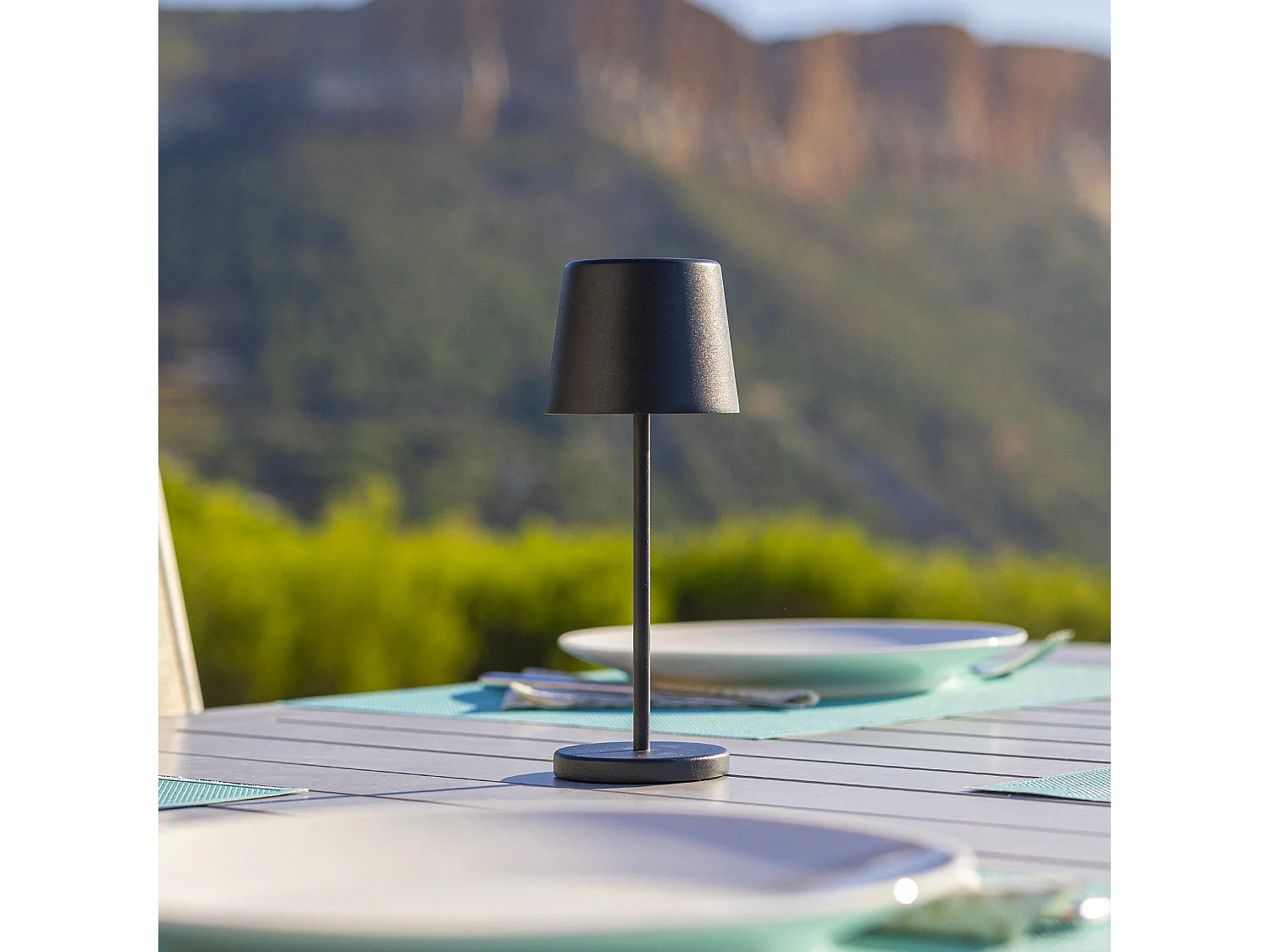 Mini lampe de table KELLY MINI Noir Aluminium H22cm