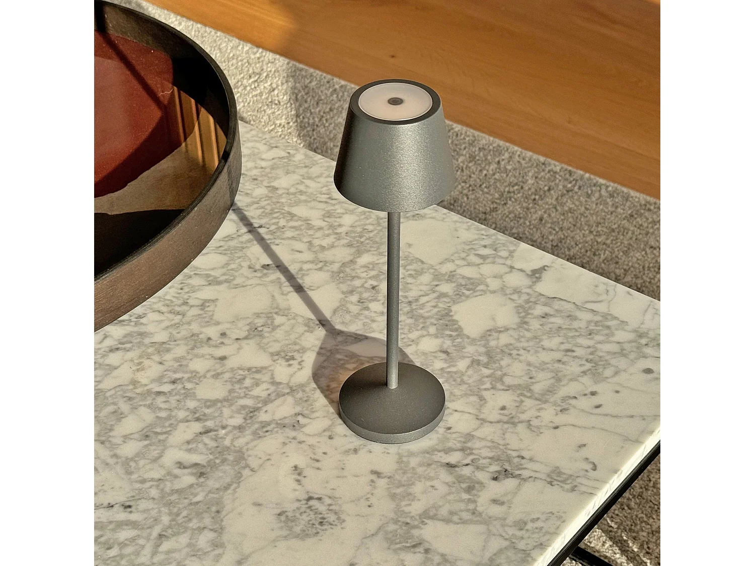 Lampe de table sans fil EMILY Gris anthracite Aluminium H25CM