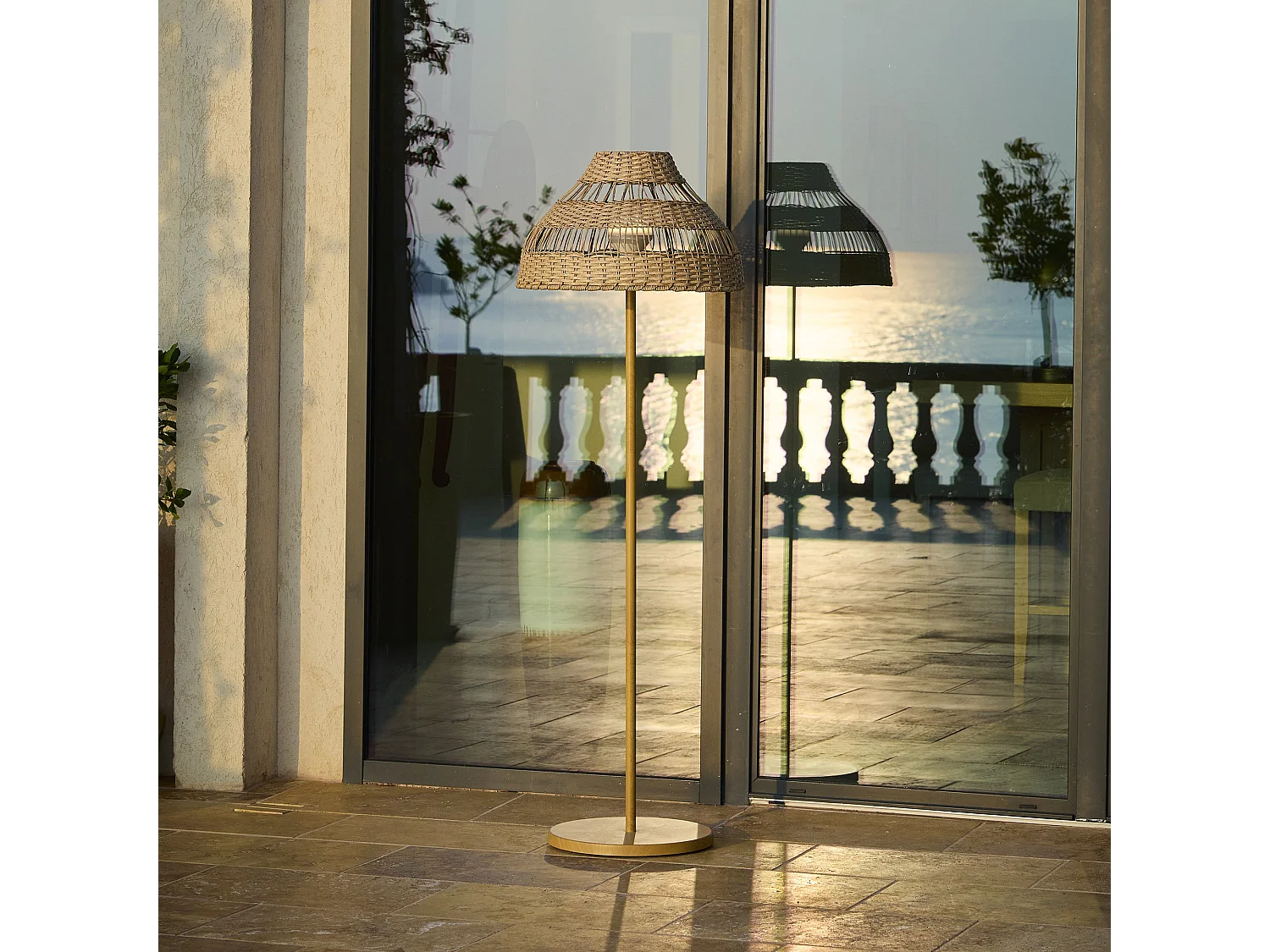 Lampadaire sans fil ELION Beige Rotin H168cm