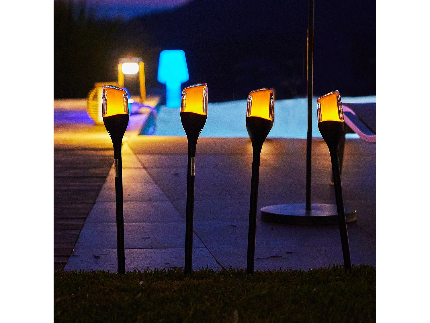 Lot de 4 torches solaires FARELY Noir Plastique H80 cm