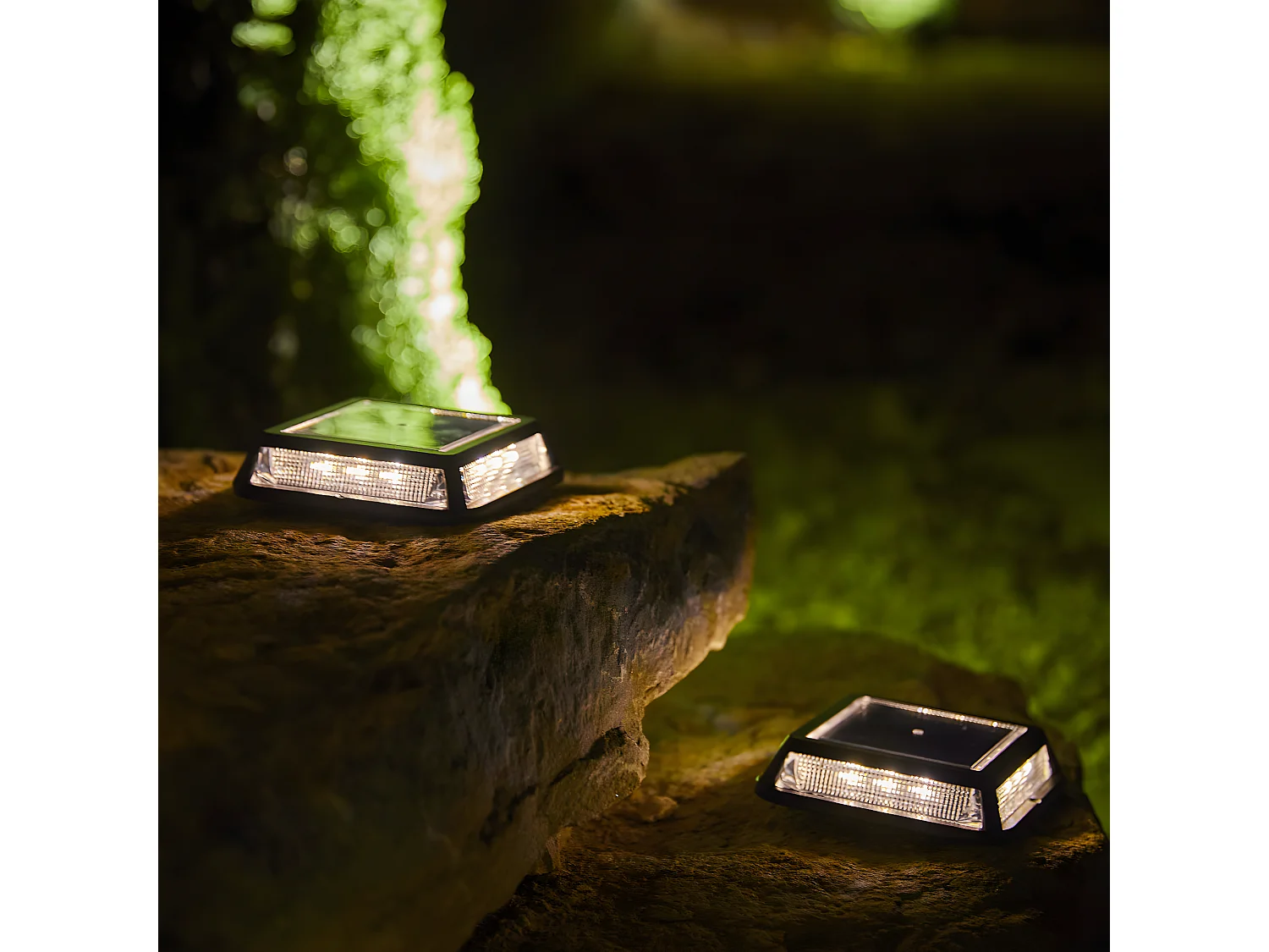 Lot de 8 balise solaires QUADRY Noir Aluminium D12cm